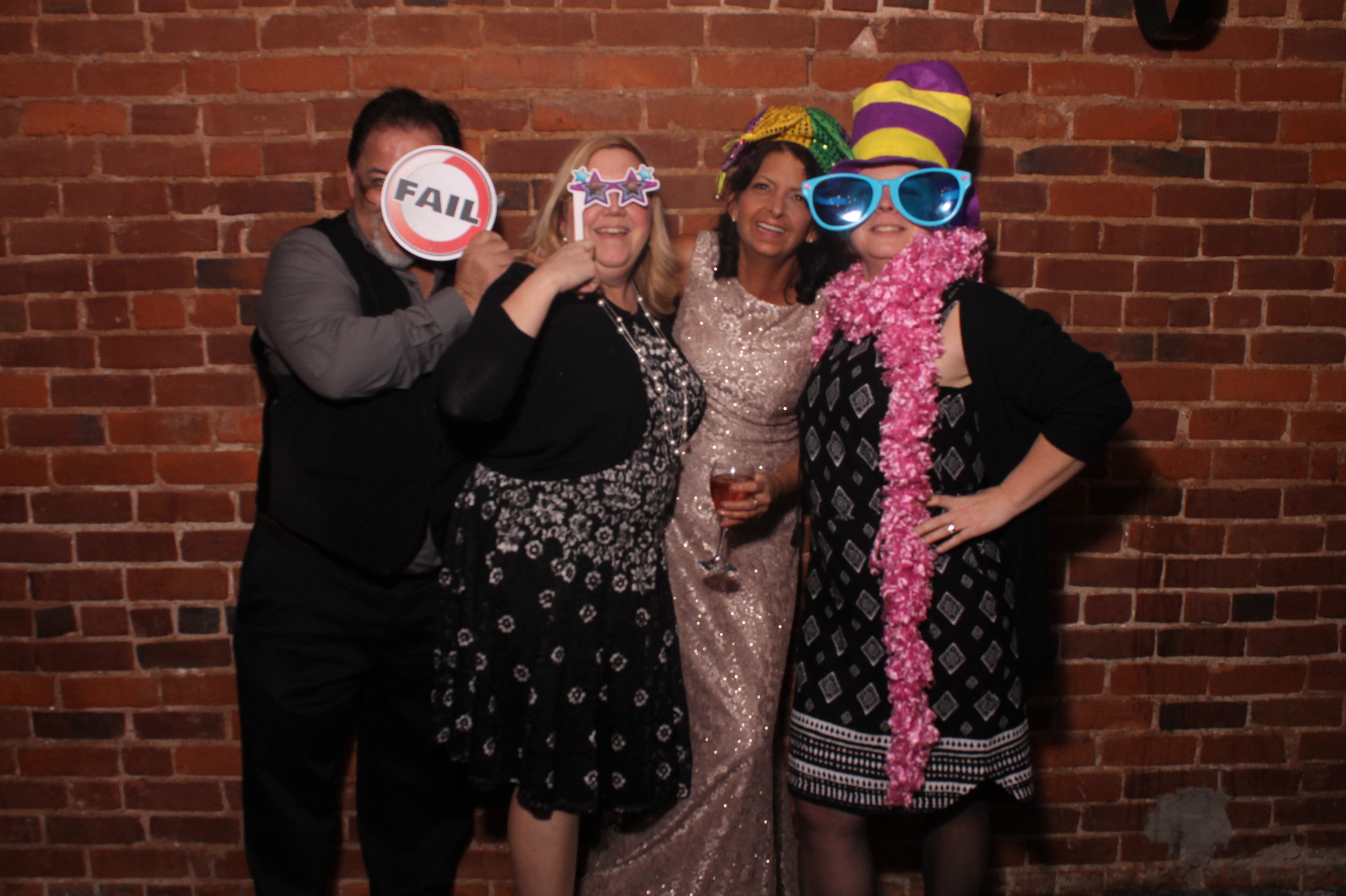 Kat Thornton Wedding at the Madison | View more photos from the event at gallery.photoboothcincy.com/u/PhotoBoothCincy/Kat-Thornton-Wedding-at-the-Madison